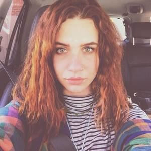 Meet your Posher, Carly